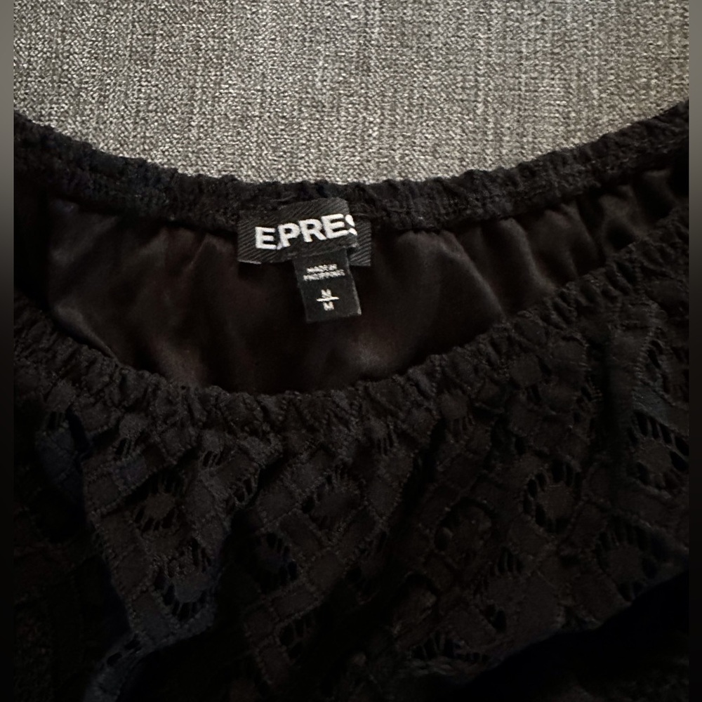 Express crop top - Picture 2 of 2